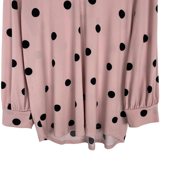 ⭐️2/$20 NWT Adrianna Papell Polka Dot Blouse - Picture 5 of 16